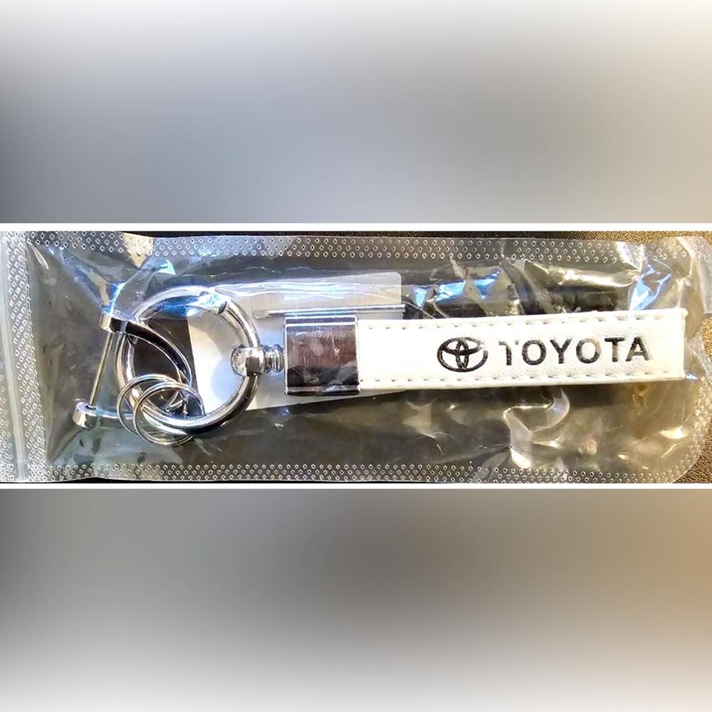 Premium Toyota Leather White Keychain - New